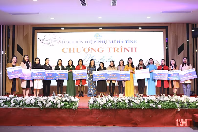 Bình yên bầu trời trẻ thơ