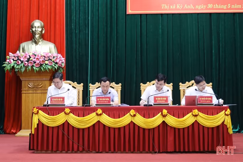 Lãnh đạo TX Kỳ Anh đối thoại với gần 200 lao động và chủ sử dụng lao động