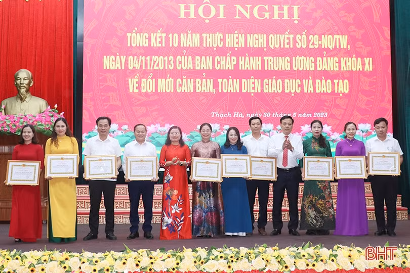 Thạch Hà phát huy truyền thống hiếu học để đổi mới, phát triển giáo dục