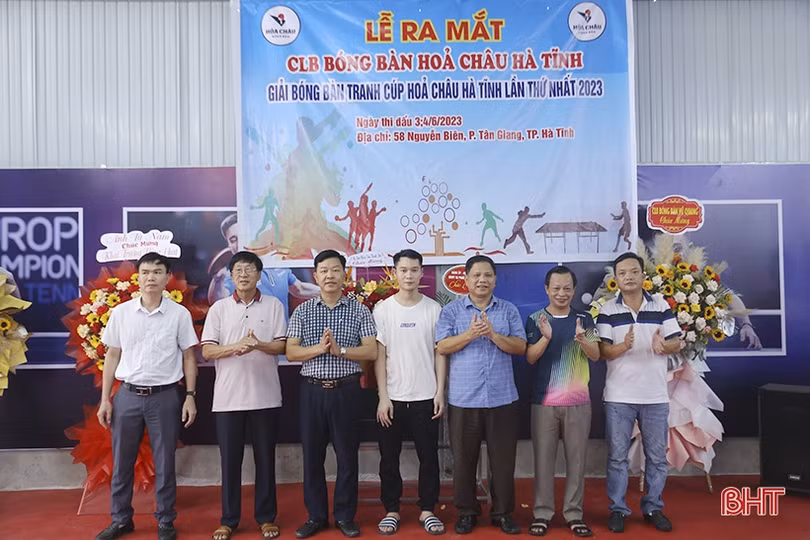 Ra mắt CLB Bóng bàn Hỏa Châu Hà Tĩnh
