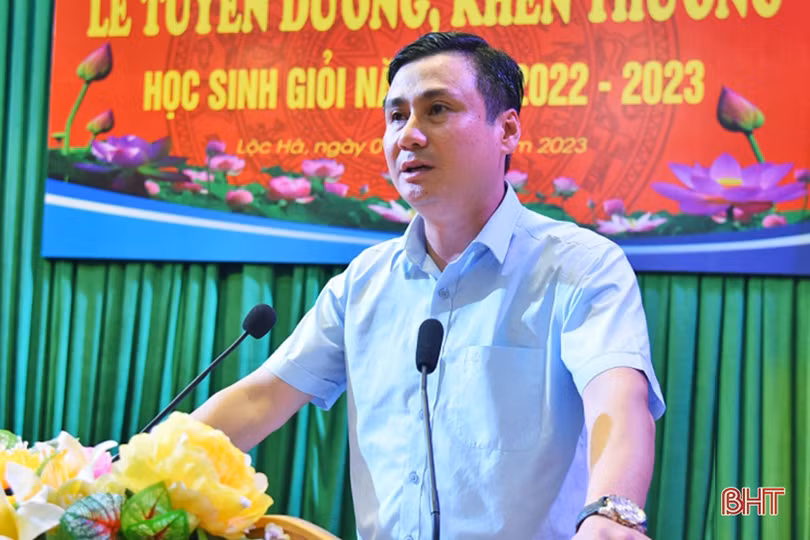 Lộc Hà tuyên dương các tập thể, giáo viên, học sinh giỏi năm học 2022 - 2023