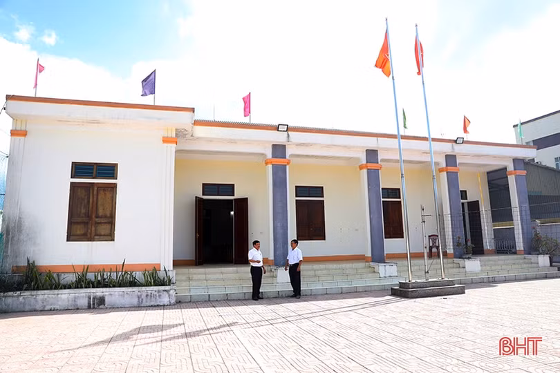 Ông bí thư chi bộ miệt mài khơi sức dân xây dựng đô thị văn minh