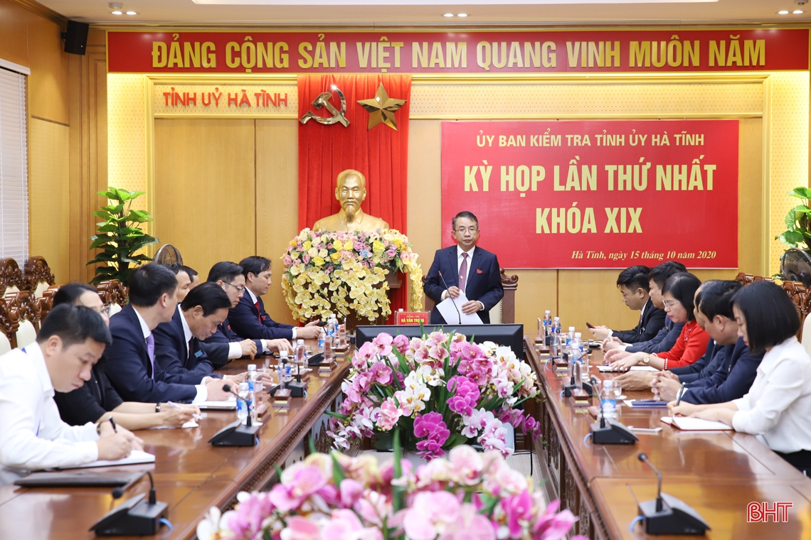 Toàn cảnh Đại hội Đảng bộ Hà Tĩnh lần thứ XIX, nhiệm kỳ 2020 - 2025