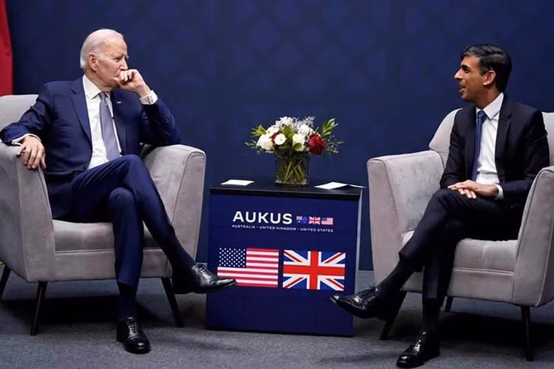 nato châu á.jpg