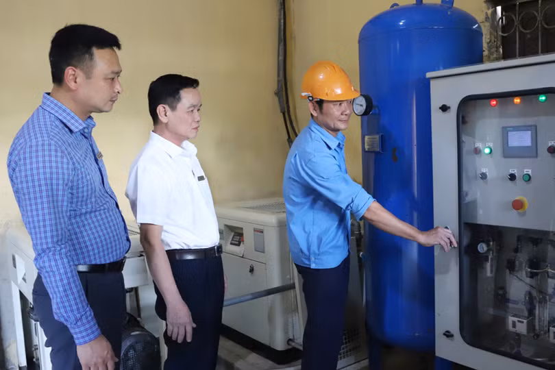 Nhiều sáng kiến của anh Thắng được ứng dụng vào sản xuất, giúp mang lại lợi ích thiết thực cho doanh nghiệp.