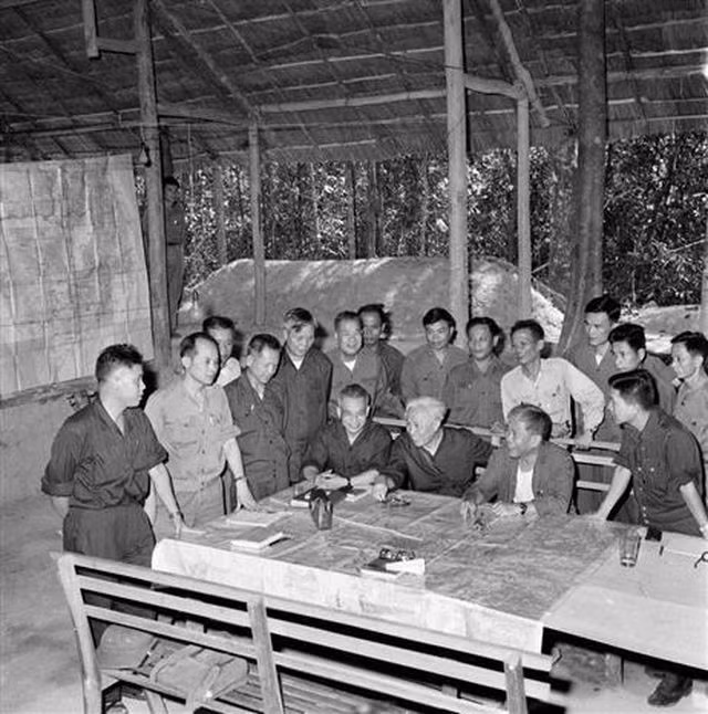 Nhìn lại những hình ảnh của nguyên Chủ tịch nước Lê Đức Anh
