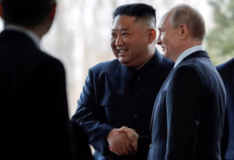 Không khí hội nghị thượng đỉnh đầu tiên giữa Tổng thống Putin và Chủ tịch Kim Jong-un