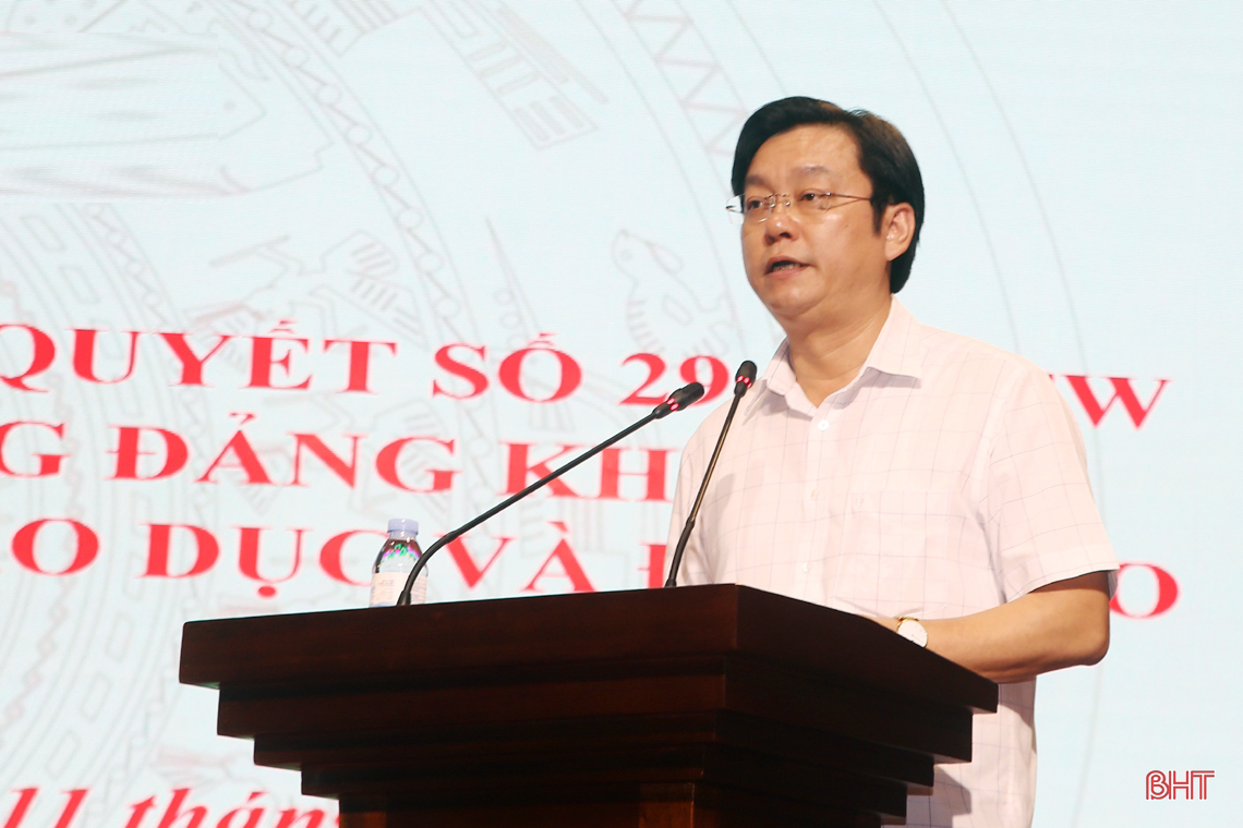 Phát huy truyền thống hiếu học, tiếp tục đổi mới, nâng cao chất lượng dạy và học