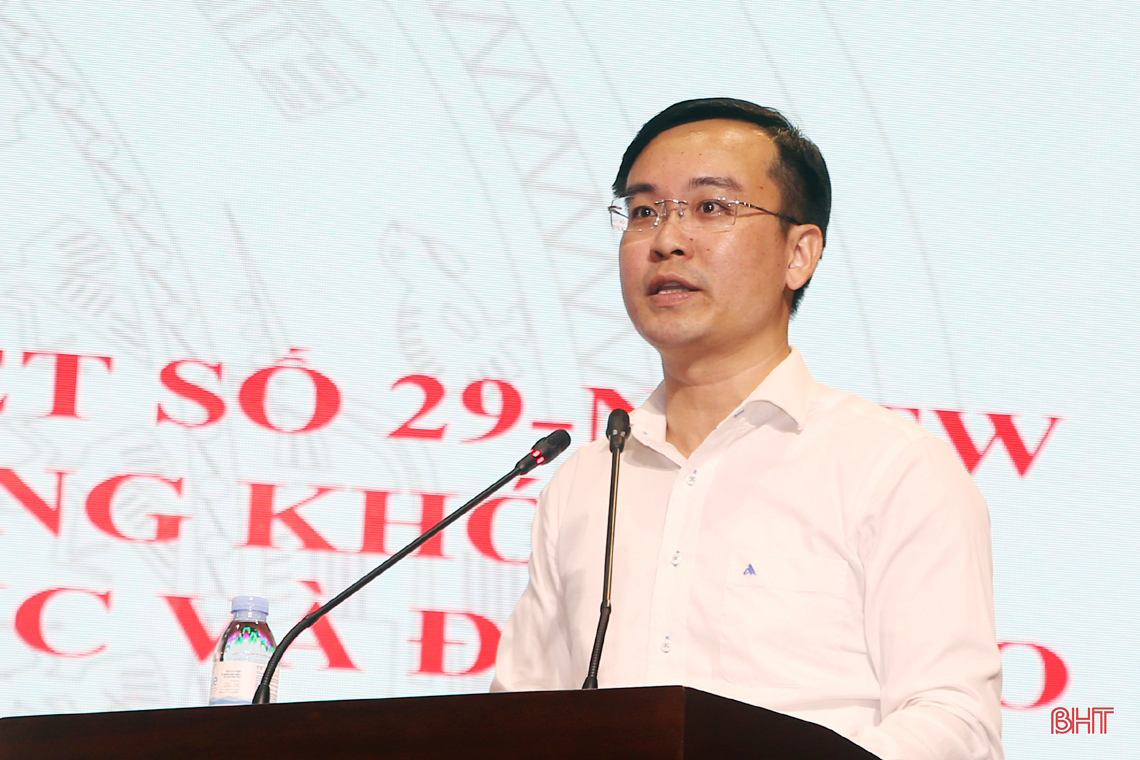 Phát huy truyền thống hiếu học, tiếp tục đổi mới, nâng cao chất lượng dạy và học