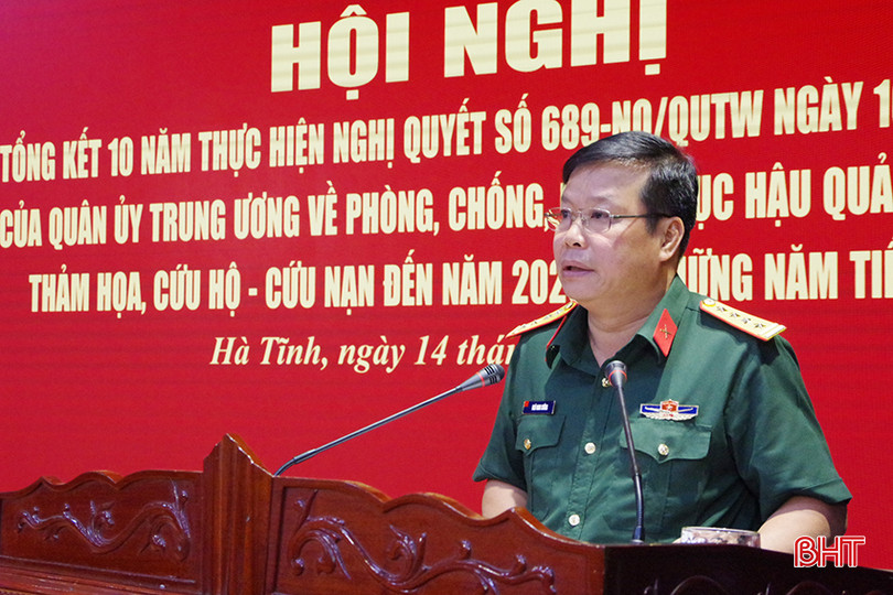 Đại tá Ngô Nam Cường - Phó Tư lệnh Quân khu 4 đánh giá cao công tác phòng chống thiên tai - tìm kiếm cứu hộ, cứu nạn của tỉnh Hà Tĩnh.