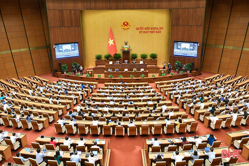 Toàn cảnh phiên họp.