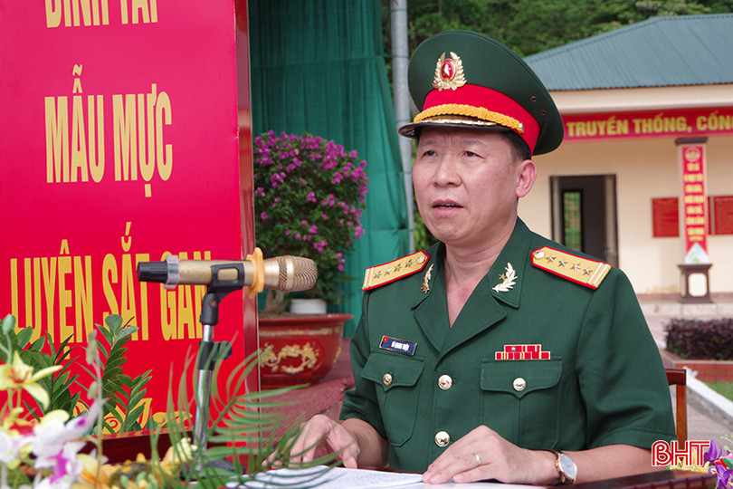 Đại tá Võ Quang Thiện phát biểu tại lễ tuyên thệ.