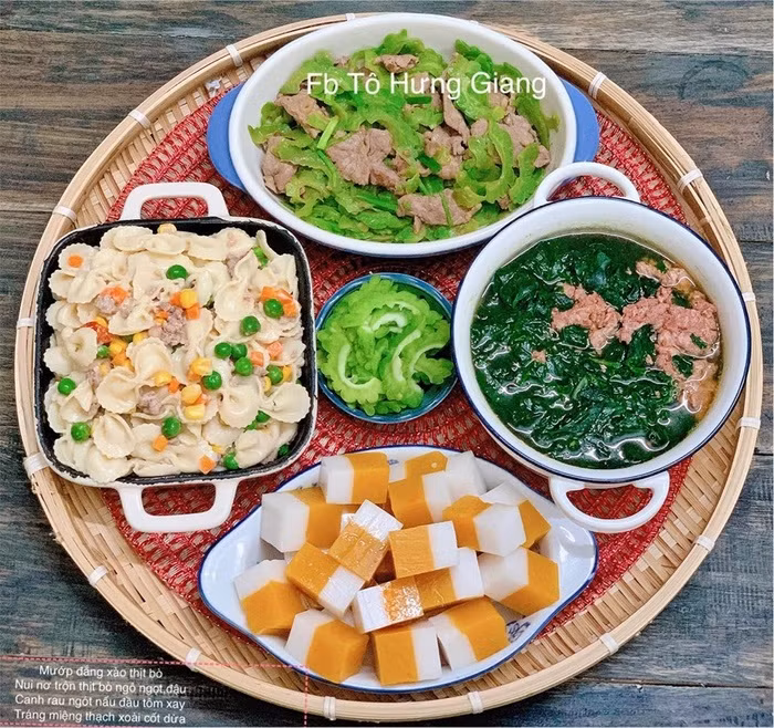 Thực đơn món ngon cả tuần cho cả gia đình ăn mãi không chán