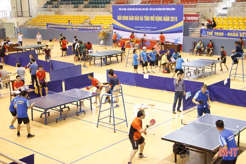 Khai mạc Giải Bóng bàn Báo Hà Tĩnh mở rộng năm 2019