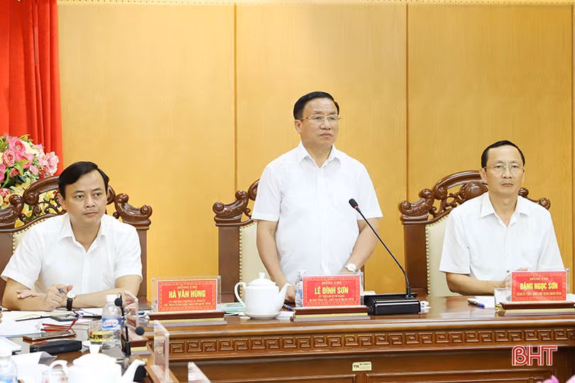 Huy động cả xã hội chung tay giảm nghèo bền vững