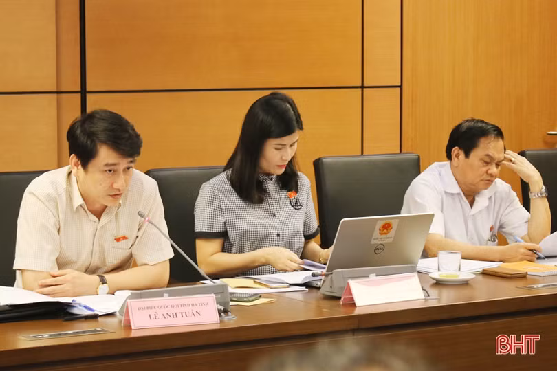 Đoàn ĐBQH Hà Tĩnh đóng góp nhiều ý kiến thiết thực vào các dự án luật