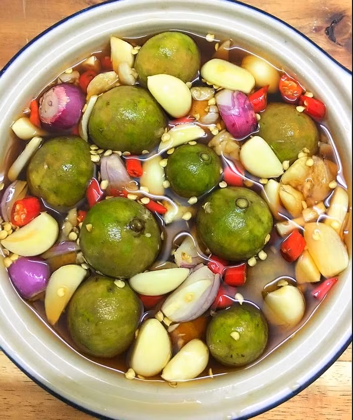 Đang mùa sấu làm ngay sấu ngâm mắm giòn ngon khó cưỡng