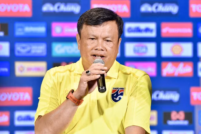 HLV Thái Lan: “Tôi chưa rõ thầy trò ông Park mạnh cỡ nào”