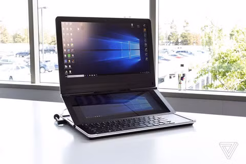 Chi tiết 2 mẫu máy tính “nhiều màn hình” độc đáo của Intel