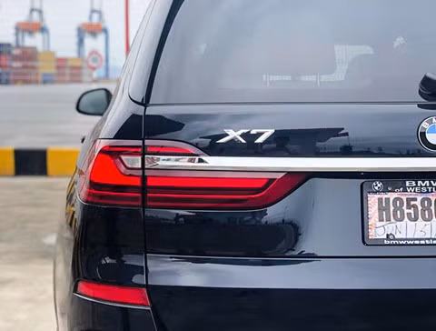 BMW X7 đầu tiên về Việt Nam, giá khoảng 7 tỷ đồng