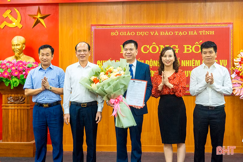 Trường THPT Chuyên Hà Tĩnh có Hiệu trưởng mới