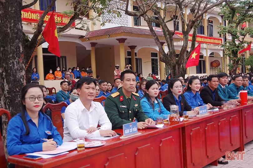 “Mềm hóa” phổ biến pháp luật qua hội thi rung chuông vàng