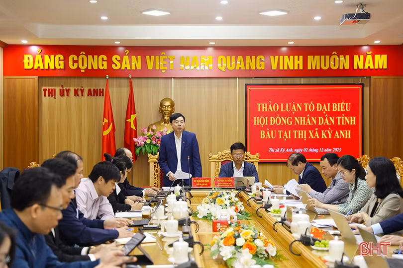 Thảo luận các nội dung trình Kỳ họp Hội đồng nhân dân tỉnh ảnh 1 Thảo luận các nội dung trình Kỳ họp Hội đồng nhân dân tỉnh