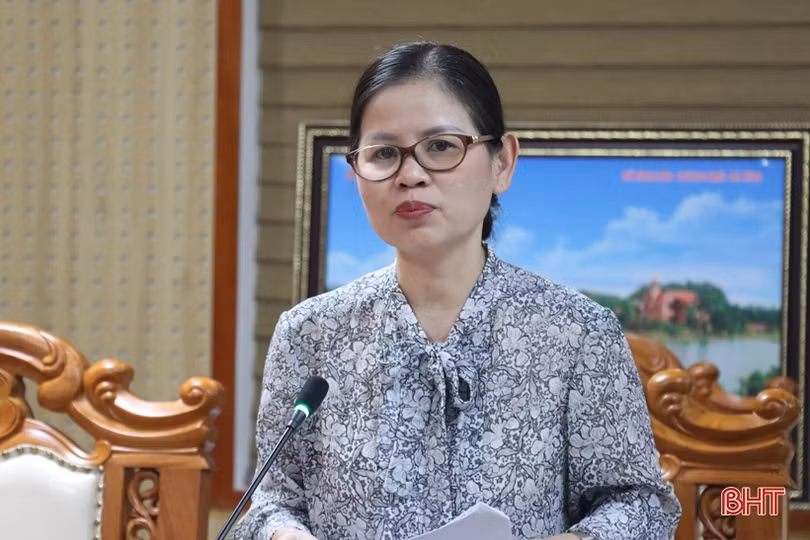 Các tổ đại biểu HĐND tỉnh thảo luận nội dung trình Kỳ họp thứ 17