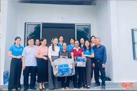 Điểm tựa giúp phụ nữ, trẻ em nghèo vượt qua khó khăn