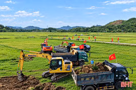 Hà Tĩnh sôi nổi chuyển đổi ruộng đất, chuẩn bị sản xuất vụ xuân 2027