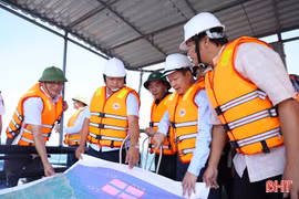 Hà Tĩnh thả 9.000 khối rạn nhân tạo góp phần tái tạo nguồn lợi thủy sản