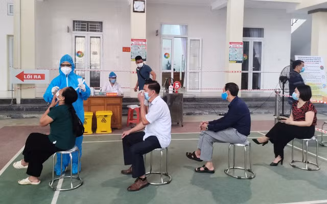 Về quê ăn Tết có bị cách ly?