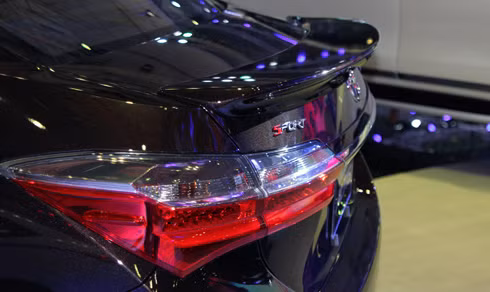 corolla altis 2017 sedan nang cap trinh lang viet nam