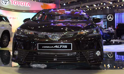 corolla altis 2017 sedan nang cap trinh lang viet nam