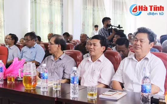 ra mat tap sach chua co ha tinh cua nha nghien cuu thai kim dinh
