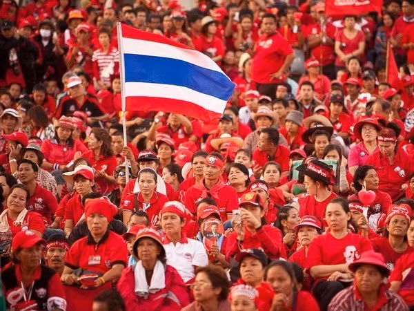 thai lan kenh truyen hinh cua phe ao do bi dinh chi hoat dong