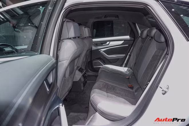 Soi Audi A6 vừa trình làng Đông Nam Á, cạnh tranh Mercedes-Benz E-Class