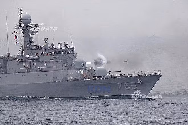 Hàn Quốc chuyển giao tàu Yeosu cho Việt Nam ngay tại lễ duyệt binh