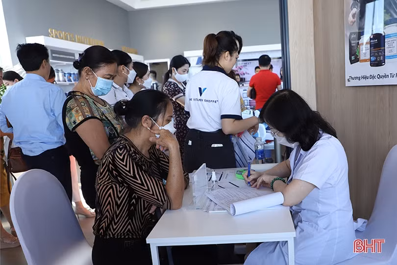 Khai trương cửa hàng The Vitamin Shoppe Việt Nam tại Hà Tĩnh