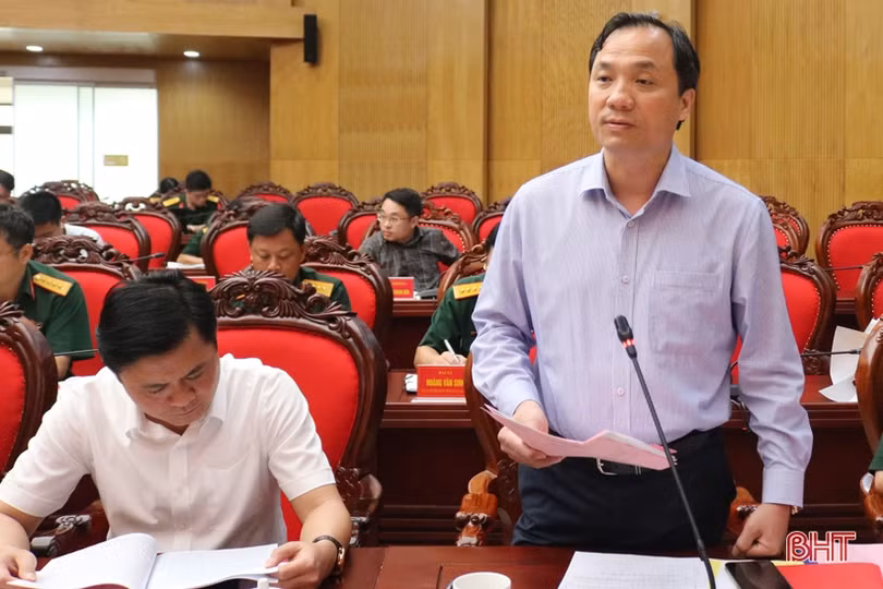 Bí thư Tỉnh ủy Hà Tĩnh dự hội nghị Đảng ủy Quân khu 4 ra nghị quyết lãnh đạo thực hiện nhiệm vụ 6 tháng cuối năm