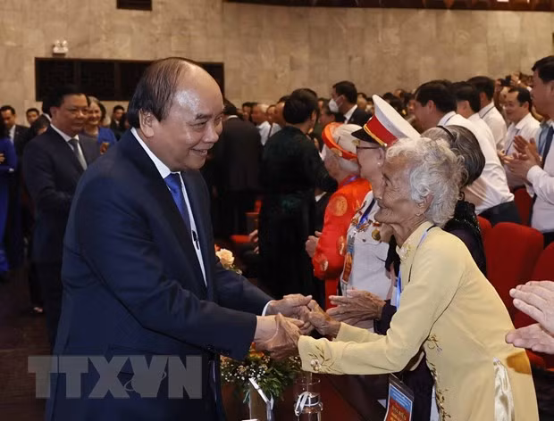 Lễ kỷ niệm Ngày Thương binh - liệt sỹ và Tuyên dương Người có công