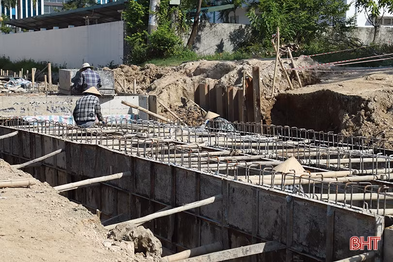 Hối hả thi công các công trình trọng điểm ở TP Hà Tĩnh
