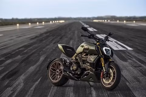 Ducati Diavel 1260 Lamborghini sắp về Việt Nam