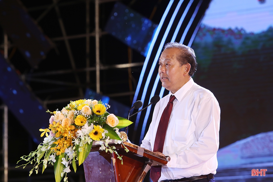Hà Tĩnh long trọng tổ chức lễ kỷ niệm 73 năm ngày Thương binh - Liệt sỹ, 52 năm chiến thắng Đồng Lộc