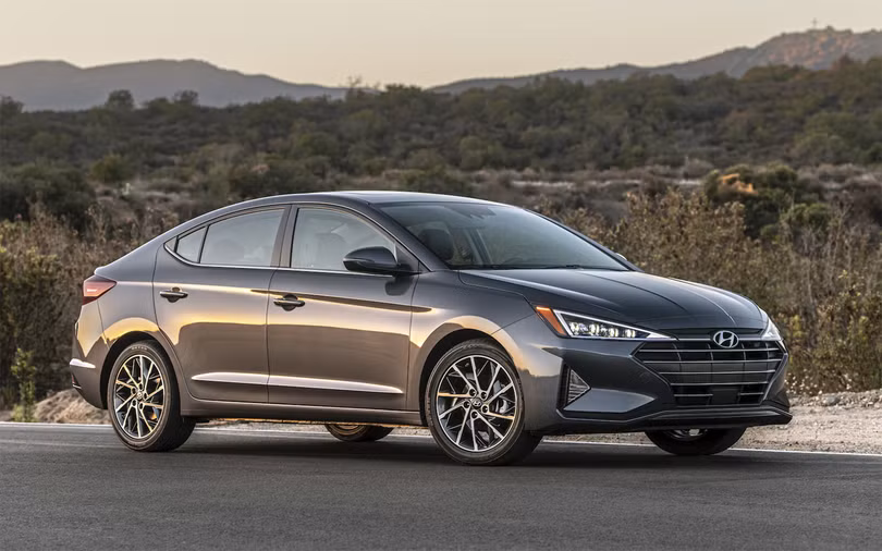 Hyundai Elantra thế hệ mới ra mắt