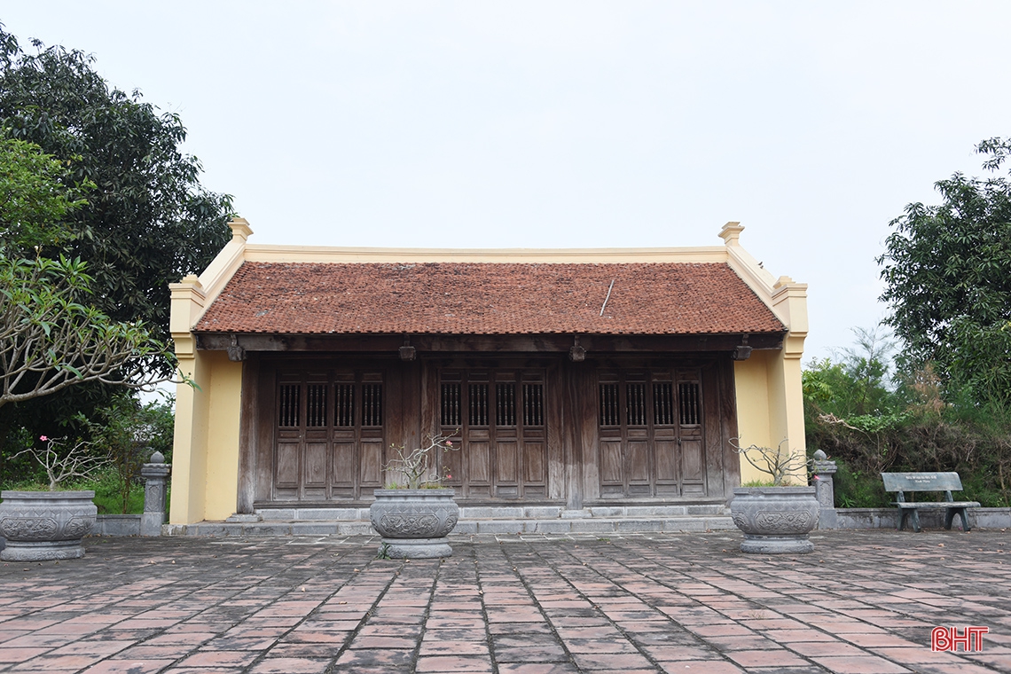 Thăm khu di tích nhà thờ Đình nguyên Tiến sỹ Phan Đình Phùng tại làng Đông Thái