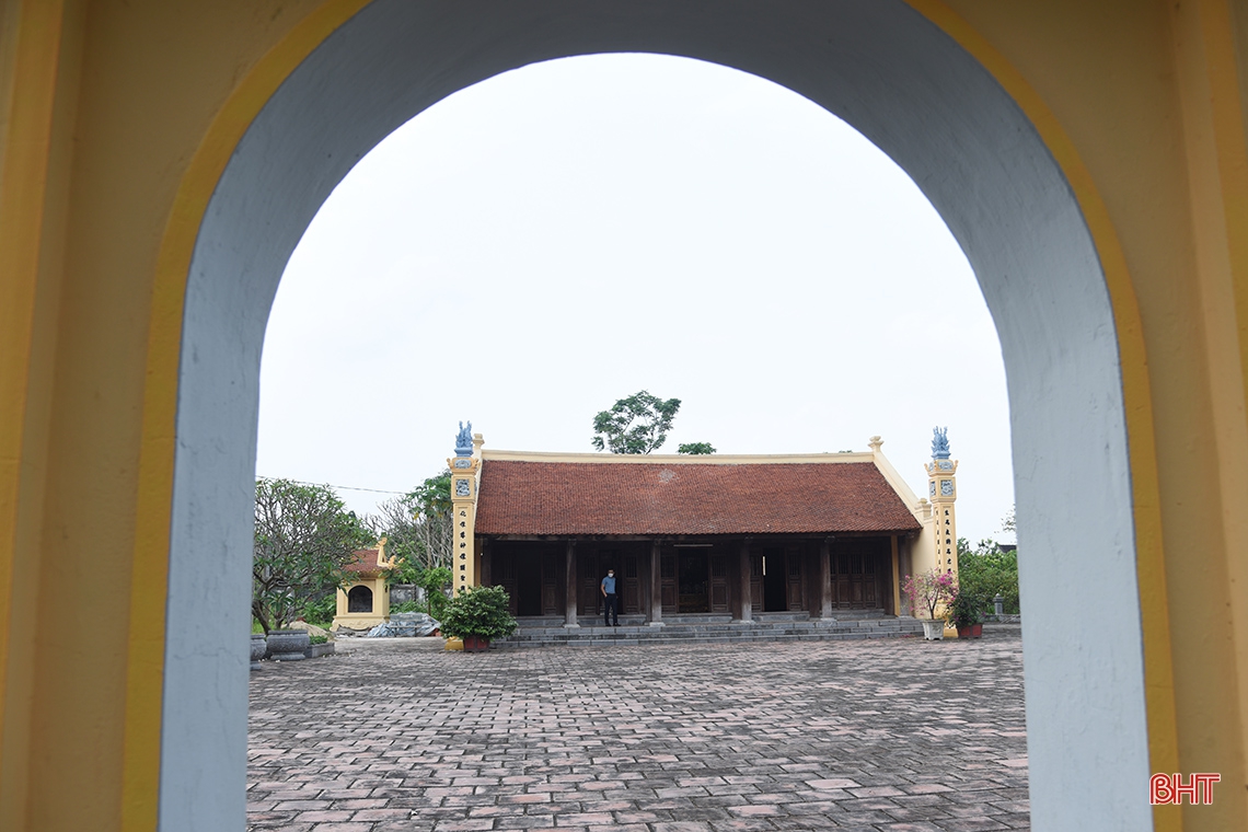 Thăm khu di tích nhà thờ Đình nguyên Tiến sỹ Phan Đình Phùng tại làng Đông Thái