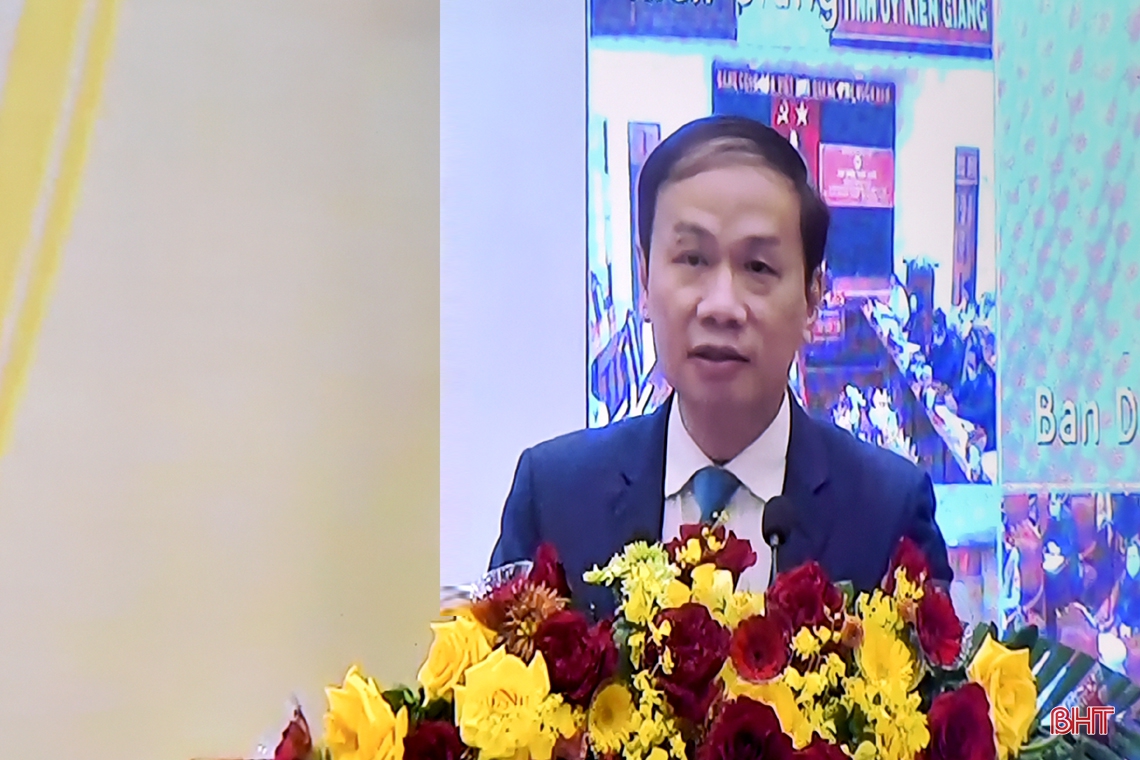 Đội ngũ cán bộ làm công tác dân vận cần bám sát thực tiễn, hướng mạnh về cơ sở 