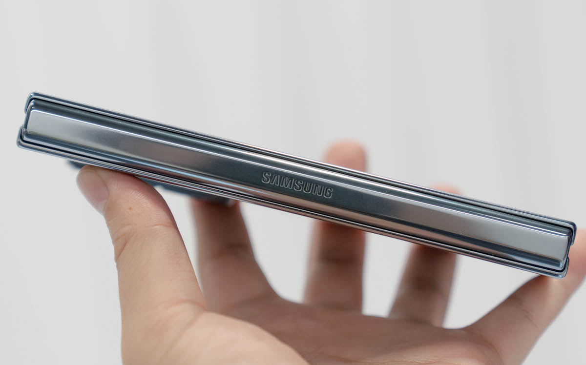 Ảnh thực tế Samsung Galaxy Z Fold4