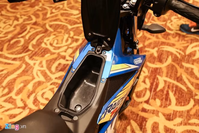 suzuki raider 2016 ra mat gia tu 49 trieu dong